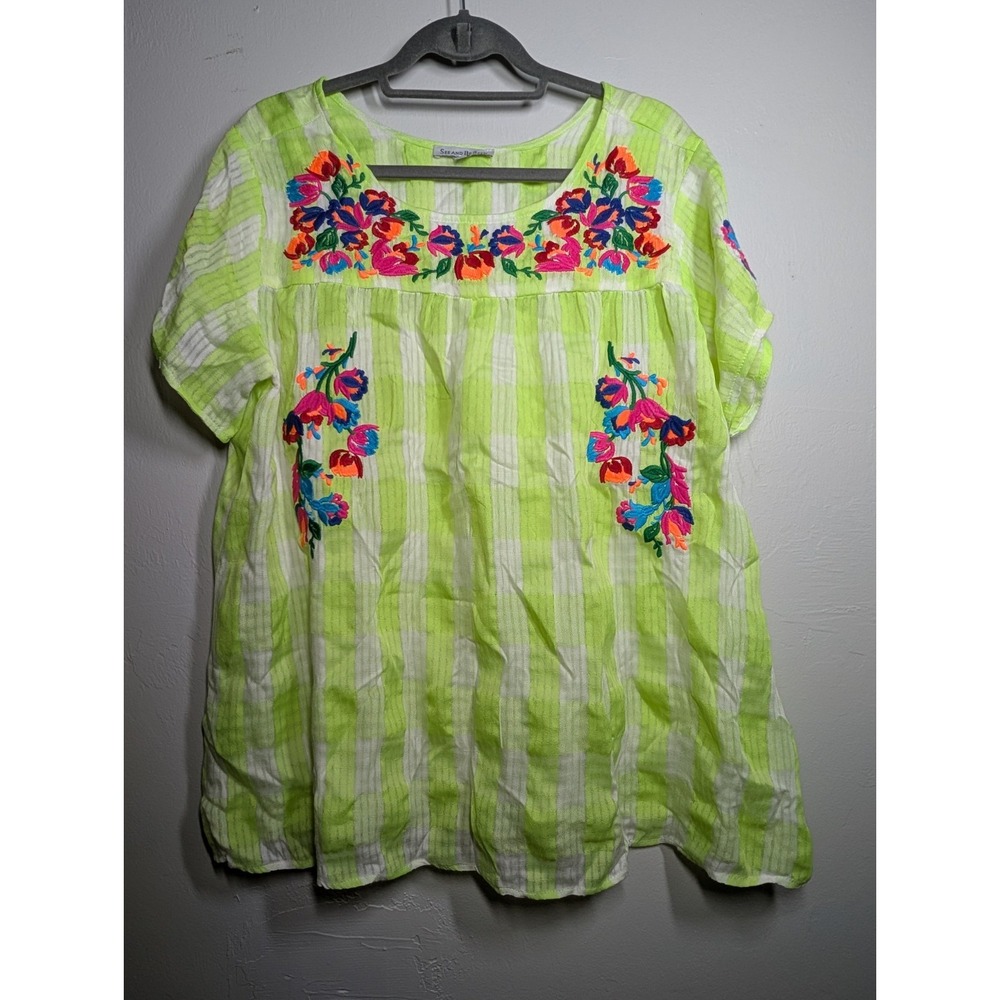 See And Be Seen Top Women Medium Colorful Embroidered Floral Peasant Boho Blouse